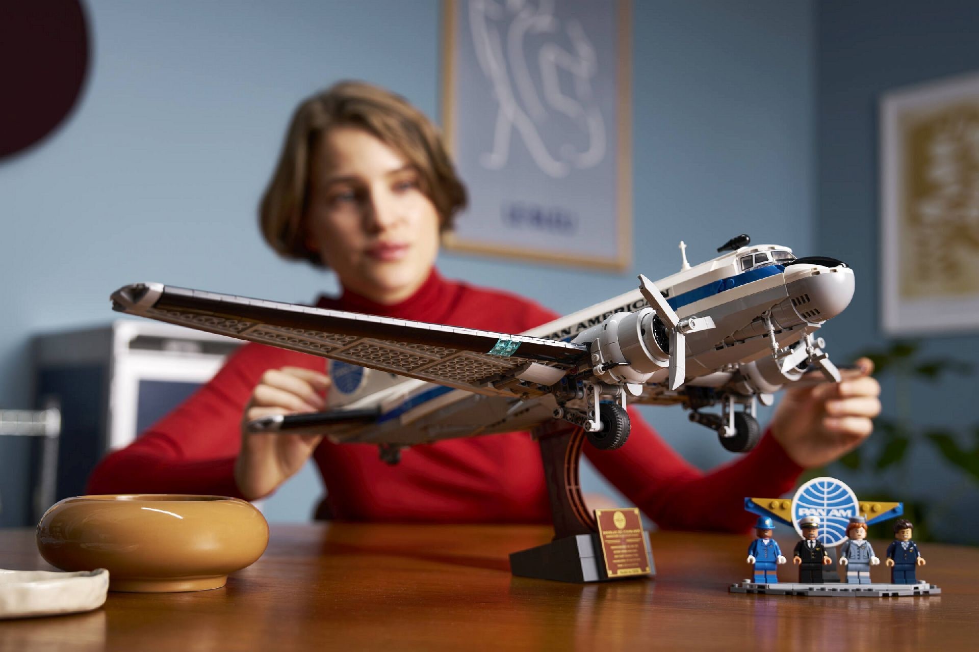 LEGO® Douglas™ DC-3™ PAN AM® Airliner