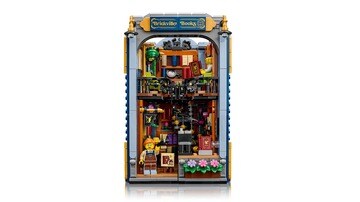 LEGO® Bookstore: Book Nook