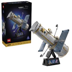 LEGO® Hubble Space Telescope