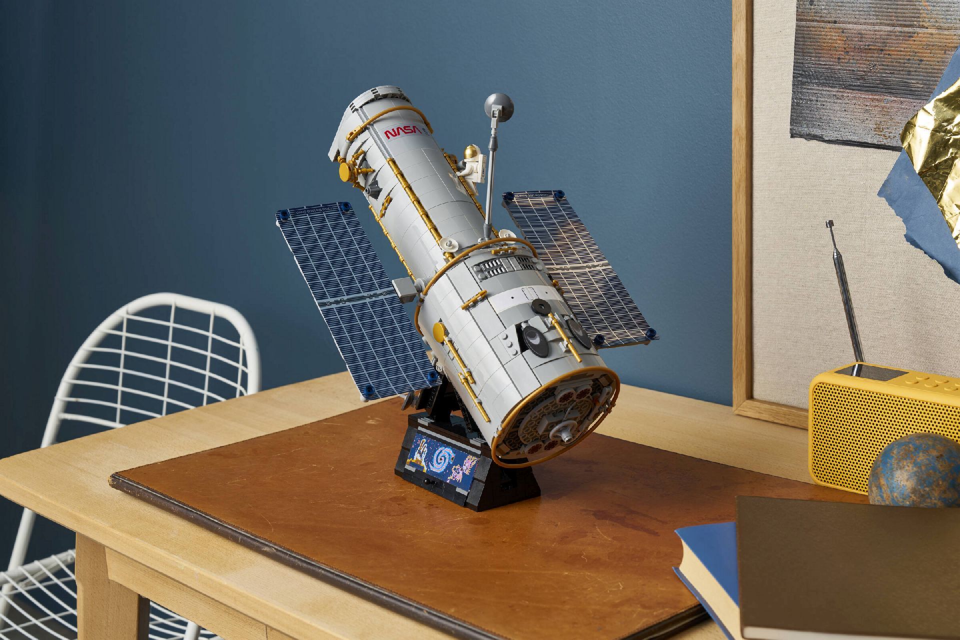 LEGO® Hubble Space Telescope