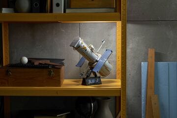 LEGO® Hubble Space Telescope