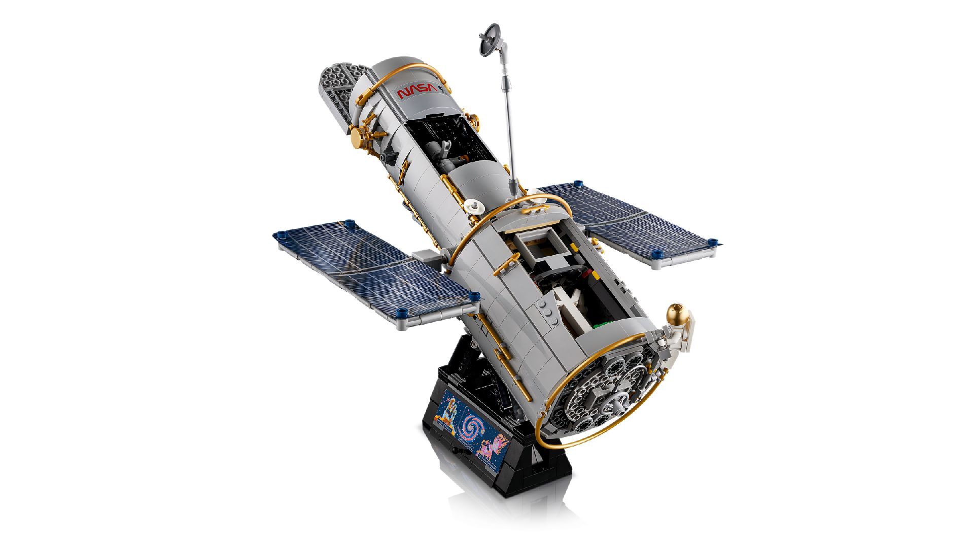 LEGO® Hubble Space Telescope