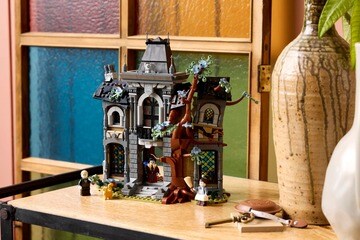 LEGO® Mayor Manor