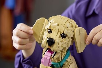 LEGO® Golden Retriever Puppy