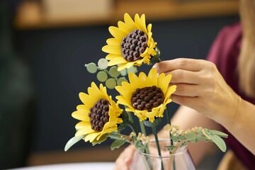 LEGO® Sunflower Bouquet