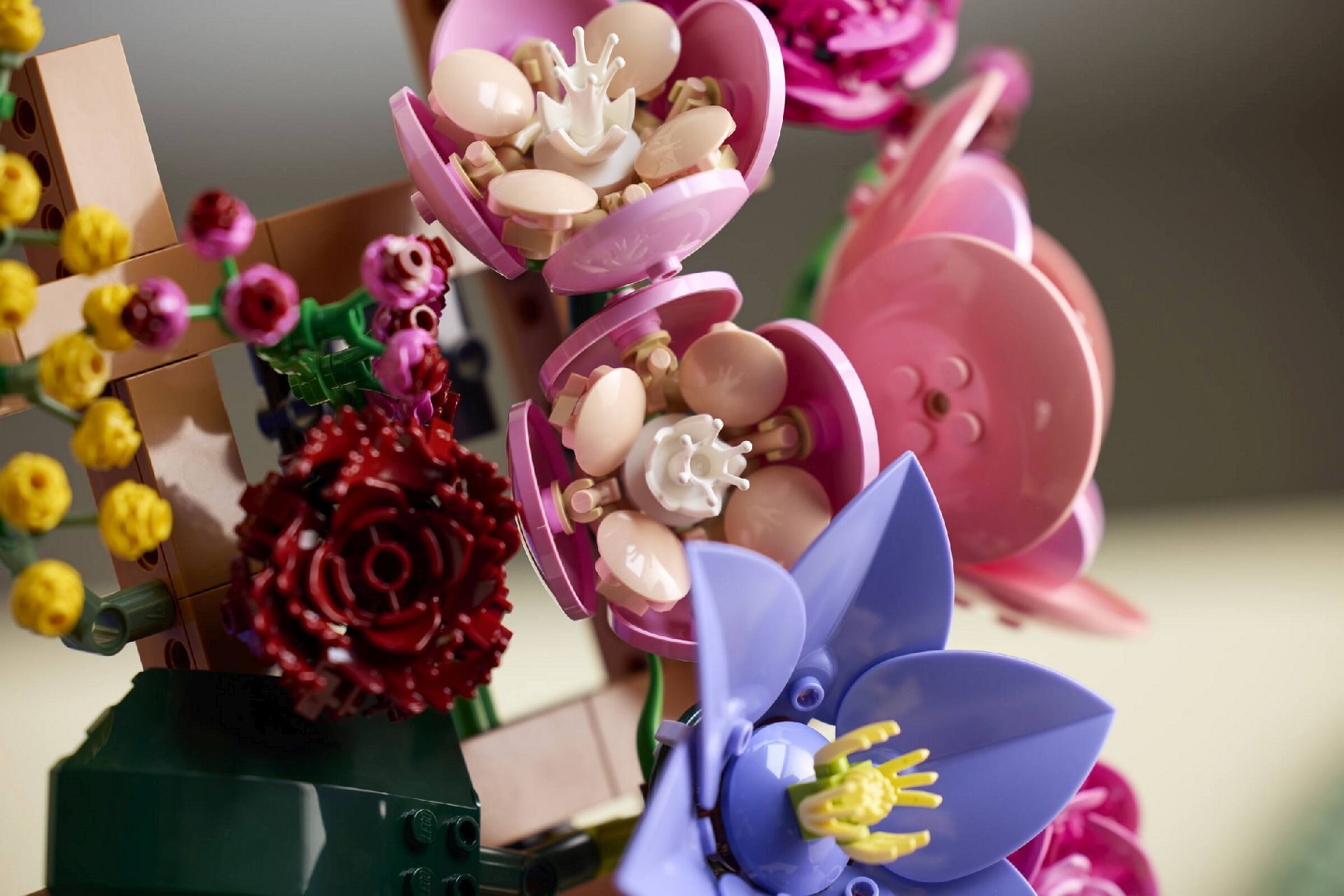 LEGO® Flower Wall