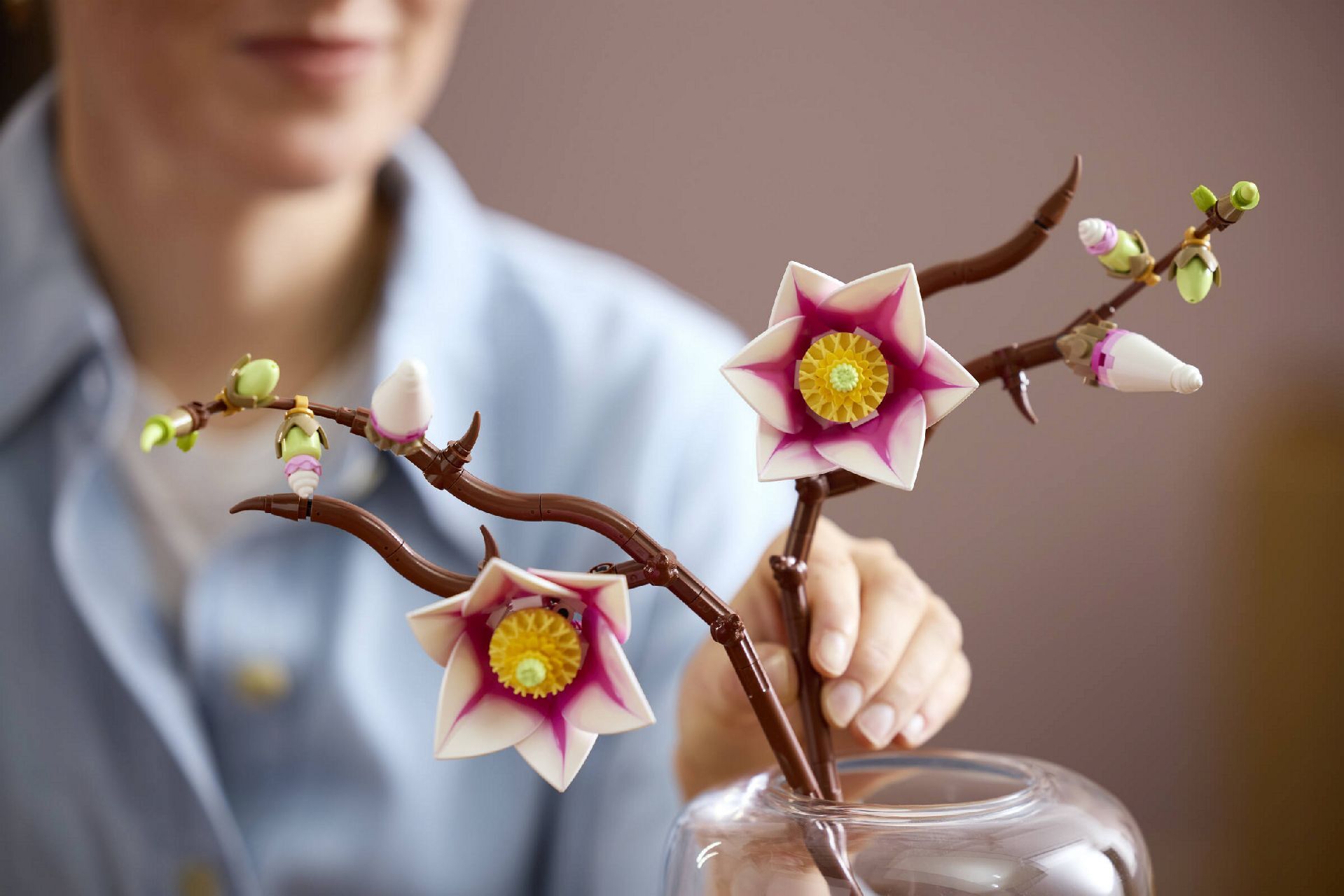LEGO® Magnolia Branches
