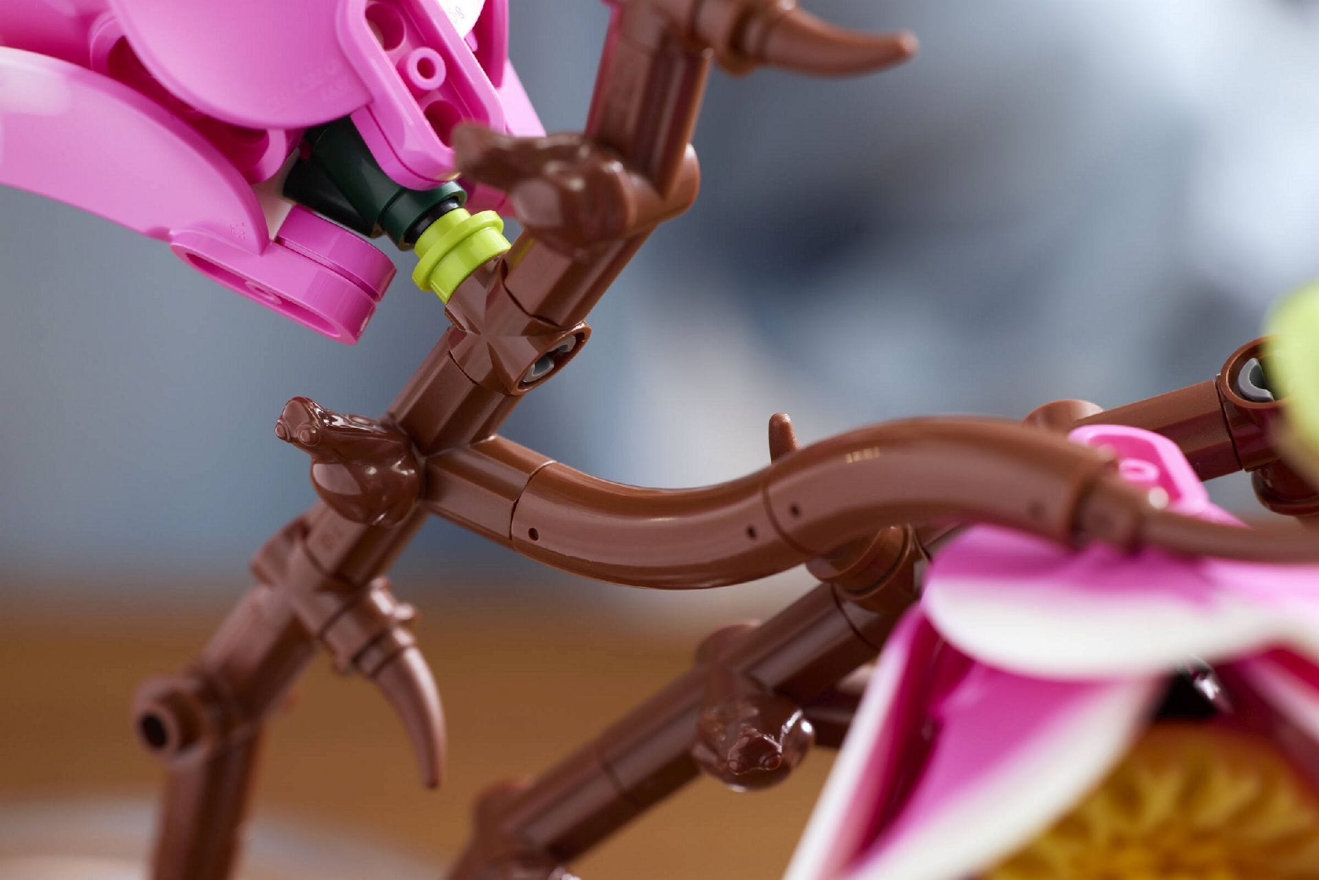 LEGO® Magnolia Branches