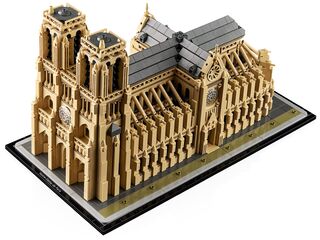 LEGO® Notre-Dame de Paris