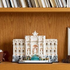 LEGO® Trevi Fountain