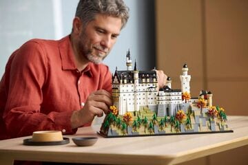 LEGO® Neuschwanstein Castle