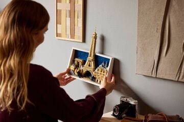 LEGO® Paris – City of Love
