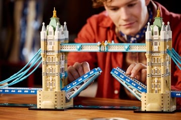 LEGO® Tower Bridge
