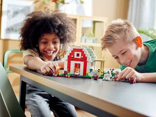 LEGO® The Red Barn