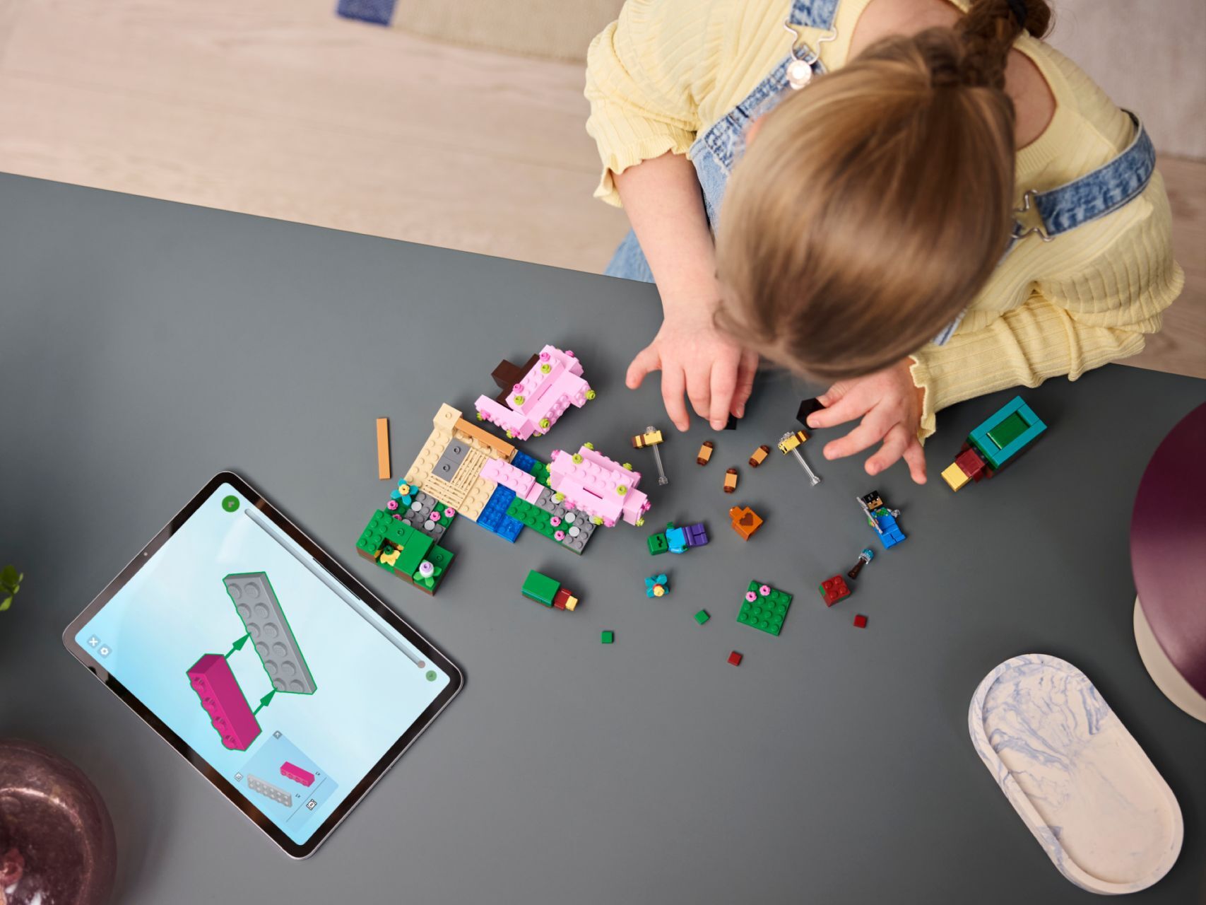 LEGO® The Cherry Blossom Garden