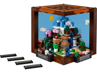 LEGO® The Crafting Table
