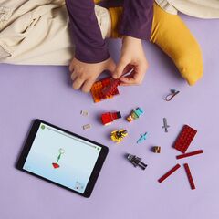 LEGO® The Nether Lava Battle