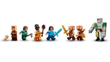 LEGO® The Ghast Balloon Village Attack