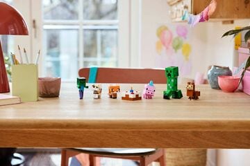 LEGO® Baby Pig's Birthday Celebration