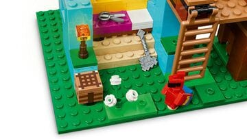 LEGO® The Parrot Houses