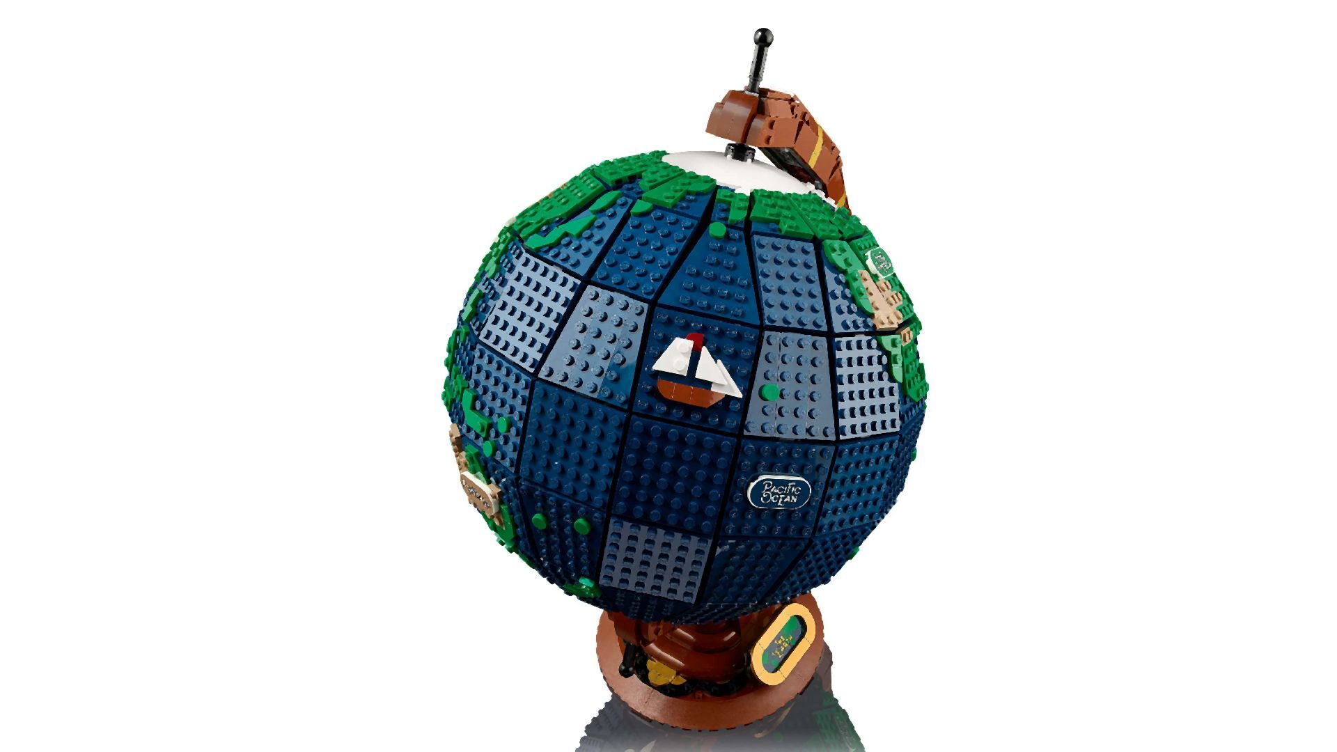 LEGO® The Globe