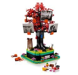 LEGO® Family Tree