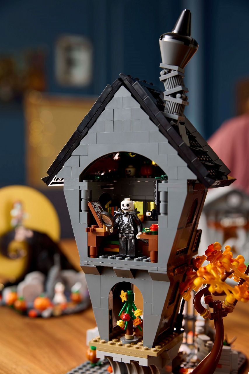 LEGO® Disney Tim Burton's The Nightmare Before Christmas