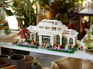 LEGO® The Botanical Garden
