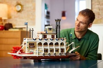 LEGO® River Steamboat