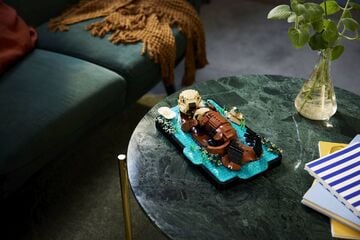 LEGO® Floating Sea Otters