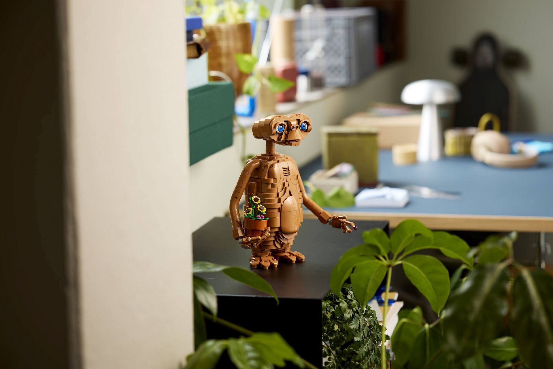 E.T. the Extra-Terrestrial من ليغو®