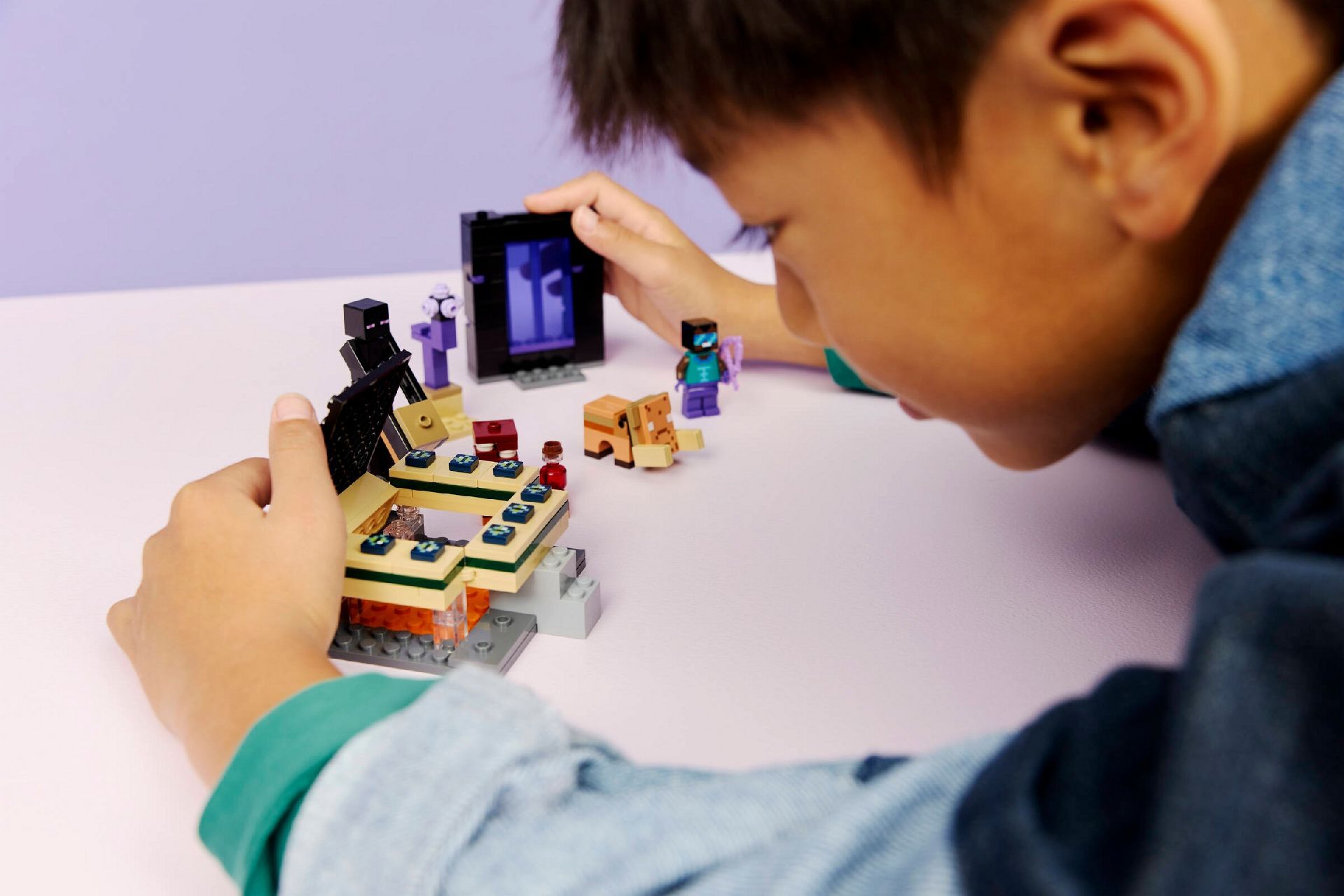 LEGO® Nether & End Portal Journey
