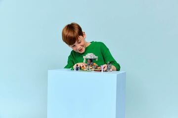 LEGO® The Pale Garden