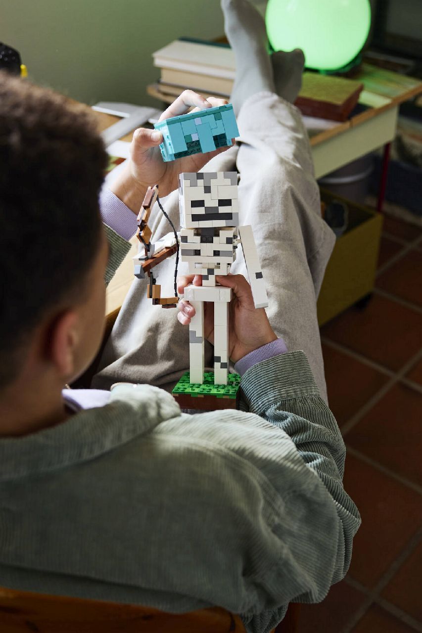LEGO® The Skeleton