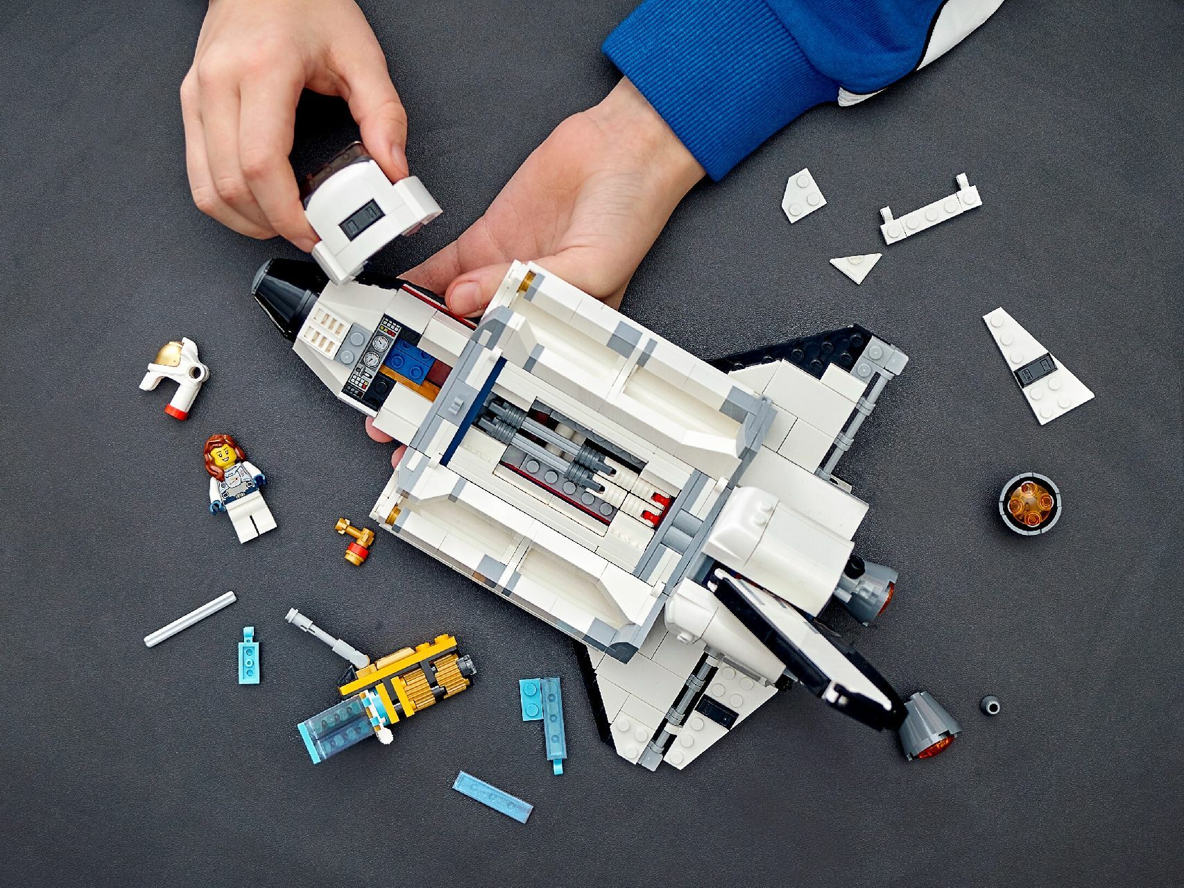 LEGO® Space Shuttle Adventure