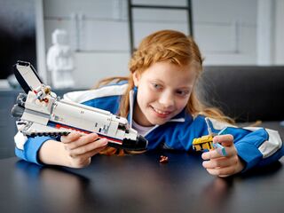 ليغو كريتور 3 في 1 مجموعة المغامرة في المكوك الفضائي