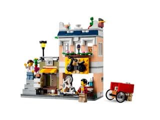 LEGO® Downtown Noodle Shop