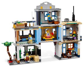 LEGO® Main Street