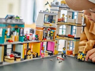 LEGO® Main Street