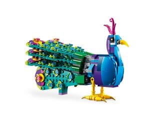 LEGO® Exotic Peacock