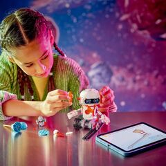 روبوت الفضاء من LEGO®