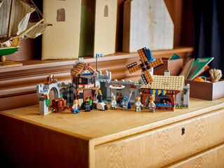 LEGO® Medieval Horse Knight Castle