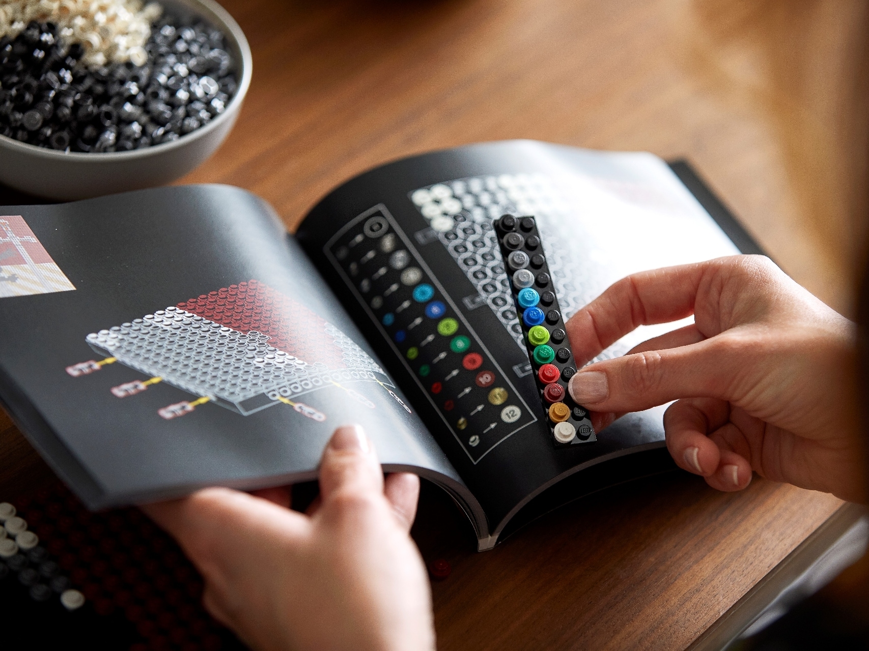 LEGO® Harry Potter™ Hogwarts™ Crests