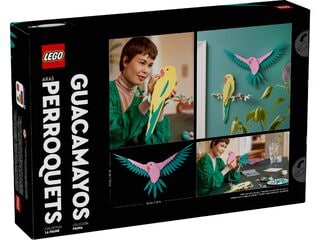 LEGO® The Fauna Collection – Macaw Parrots