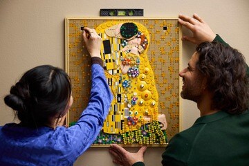 LEGO® Gustav Klimt – The Kiss