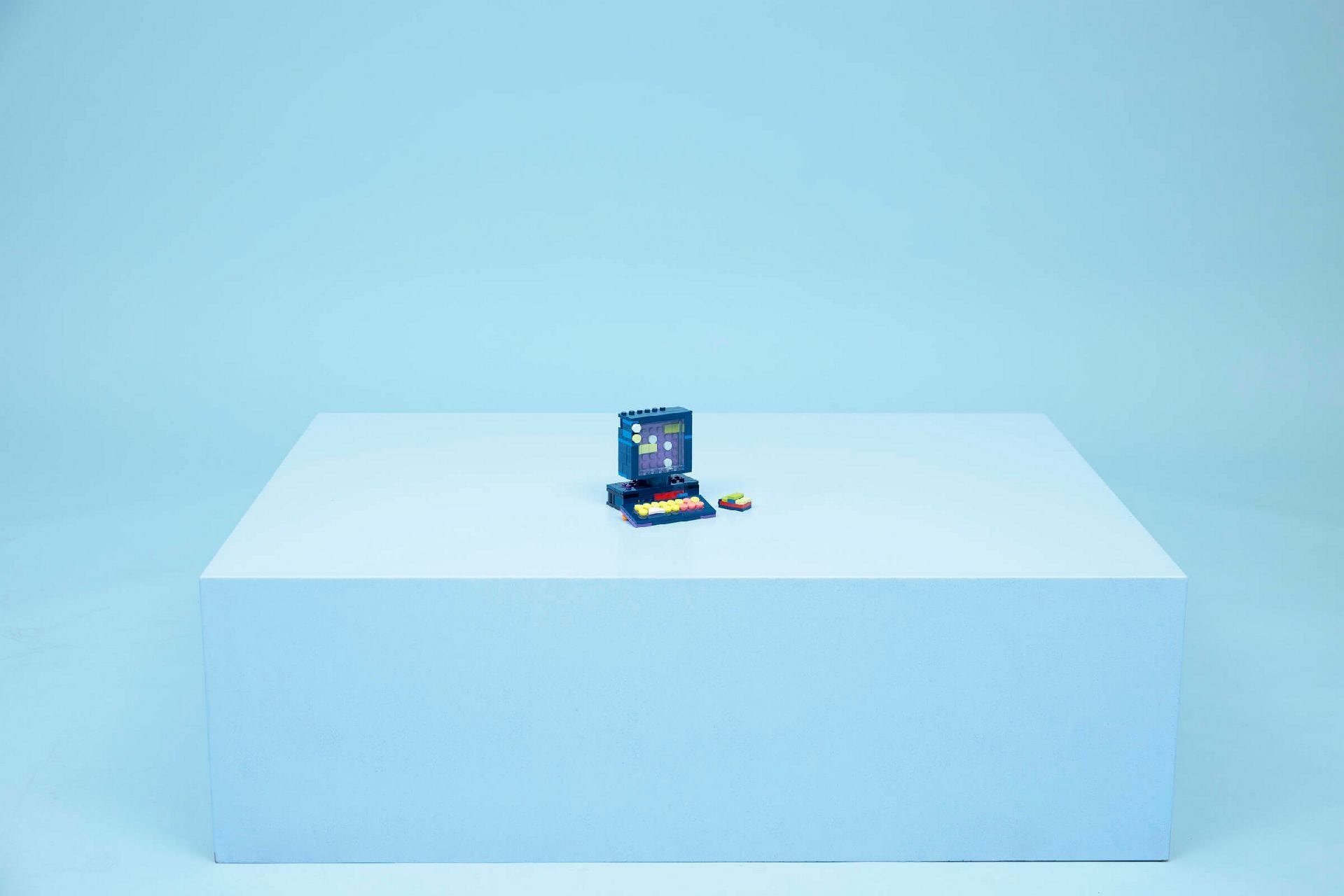 LEGO® Retro Gaming Console