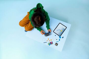 LEGO® Retro Gaming Console