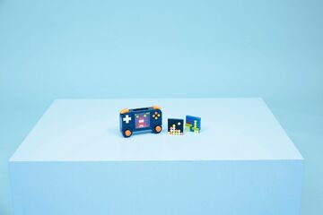 LEGO® Retro Gaming Console
