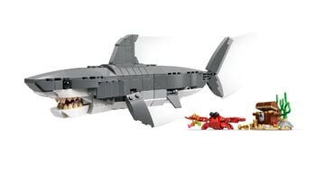 LEGO® Fierce Shark with a Treasure Chest