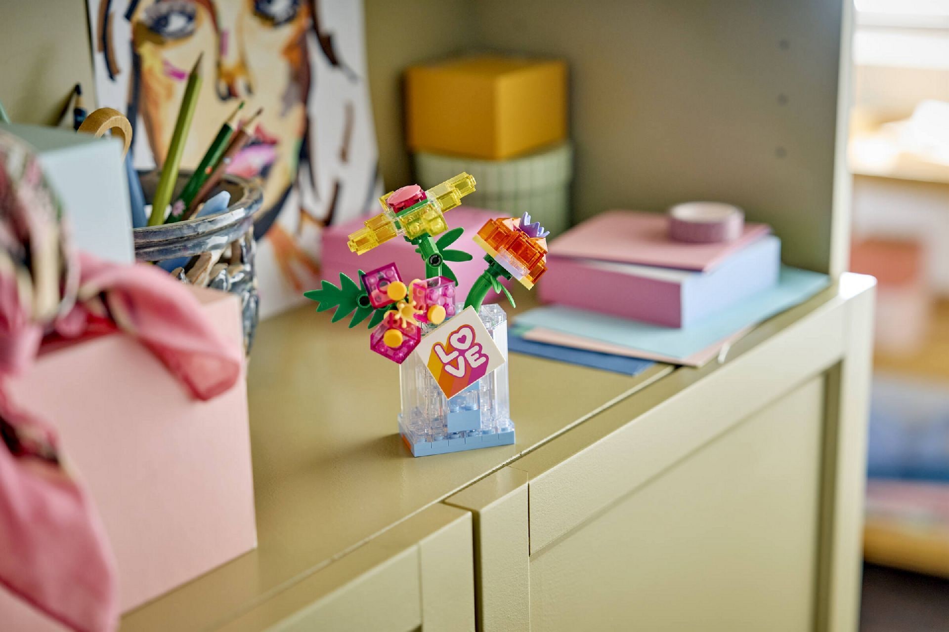 LEGO® Floral Decor Perfume Bottle